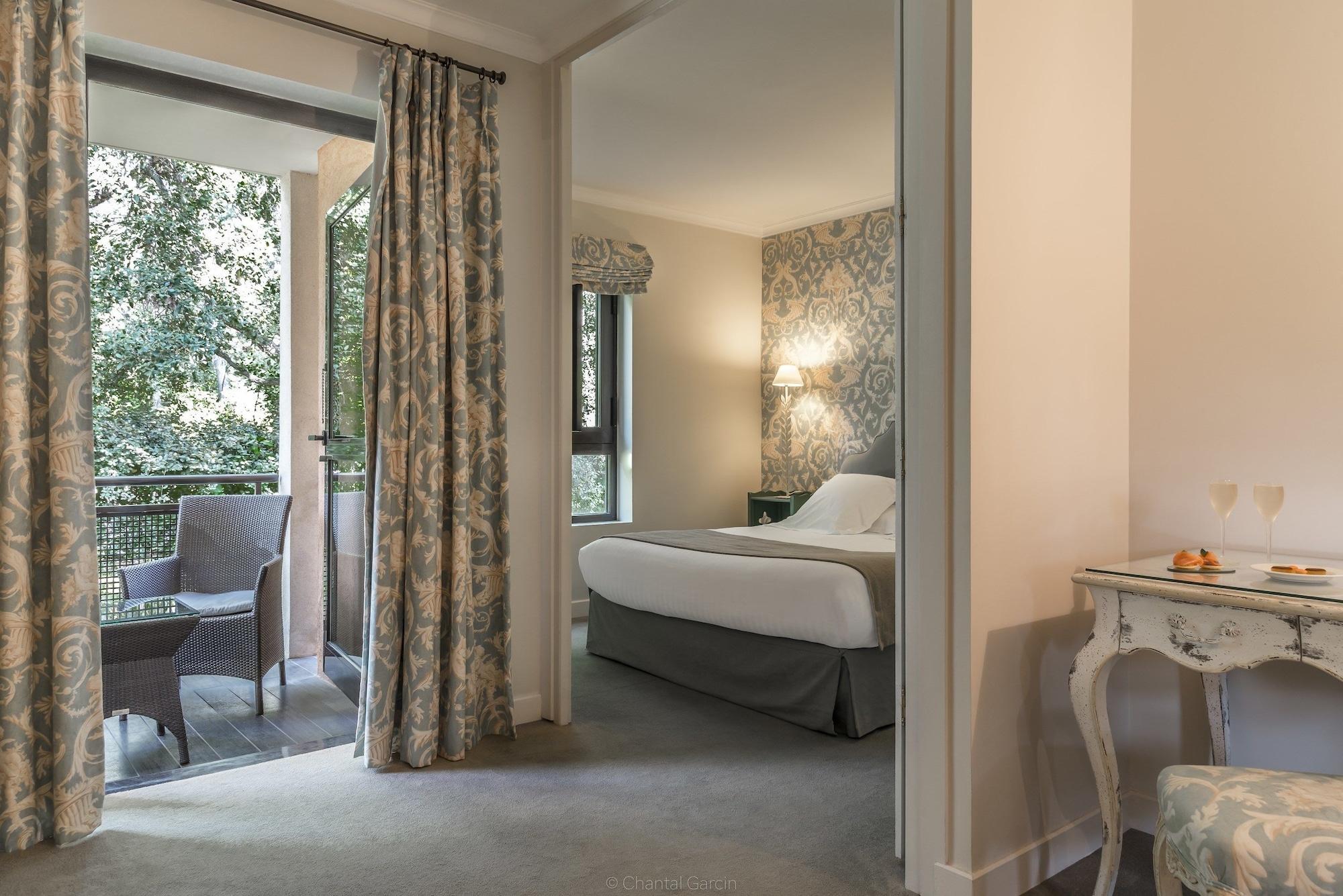 Golf Hotel De Valescure & Spa Nuxe Saint-Raphaël Esterno foto